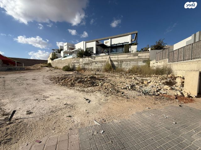 מגרשים, דימונה