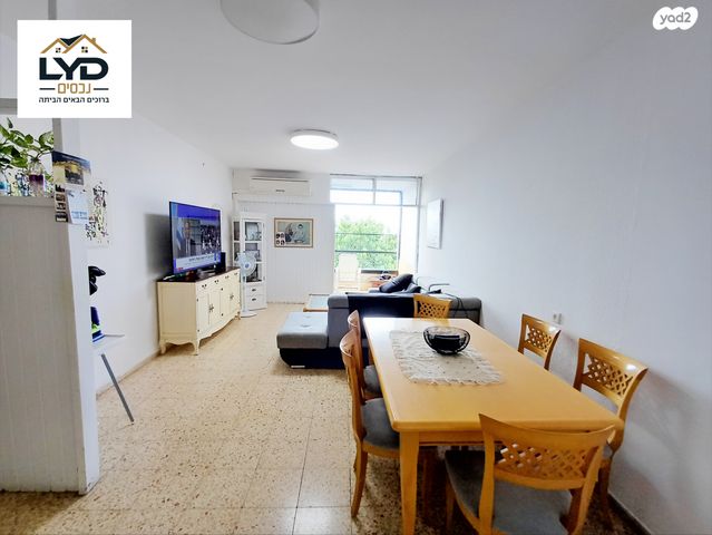 דירה, משה סמילנסקי, מרכז העיר, חדרה