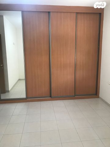 דירה, מצפה, חמניות, שוהם