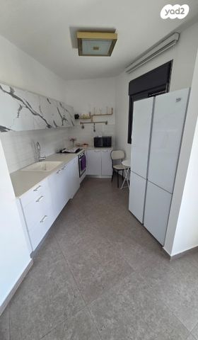 דירה, צאלה, גדרה הצעירה, גדרה