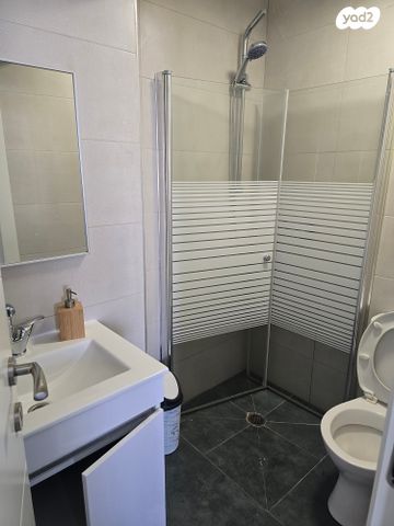 דירה, רחבת אמציה 4, שכונה ו', באר שבע