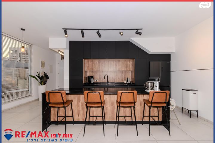 דו משפחתי, אסתר המלכה, רובע יזרעאל סביוני העמק, עפולה