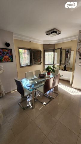 בית פרטי/ קוטג', בית דגן, בית דגן