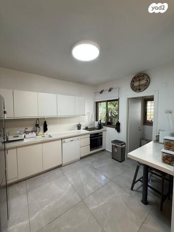 דירה, המשתלה, תל אביב יפו