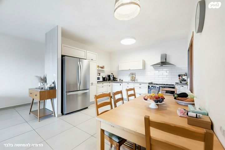 דירה, גולן, אלפי מנשה