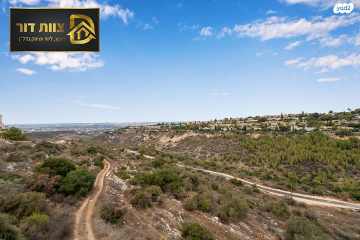 דירה, גולן, אלפי מנשה