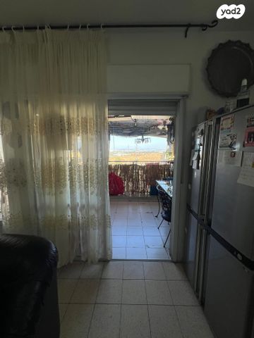 דירה, החשמל 74, נווה פז, חיפה