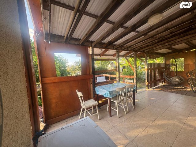 דו משפחתי, גבעת השקדים, סער, סער