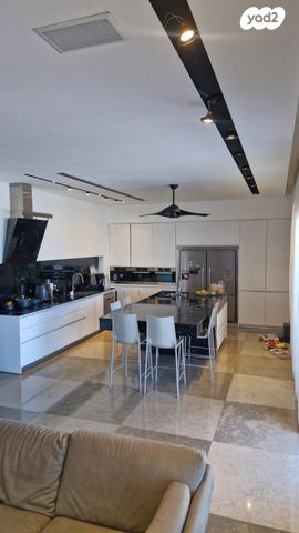 דירה, הנביאים, בת ים