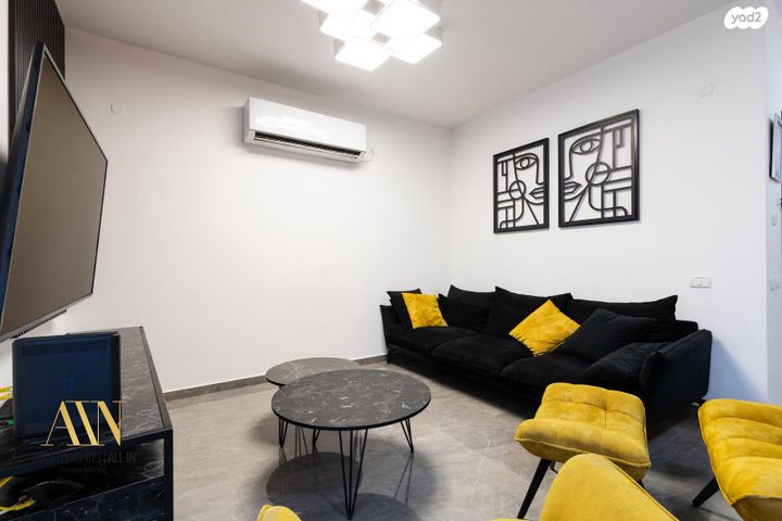 גג/ פנטהאוז, דימונה