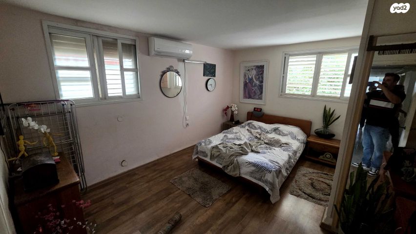 דירת גן, שלום פינקלשטיין, סלע, רחובות