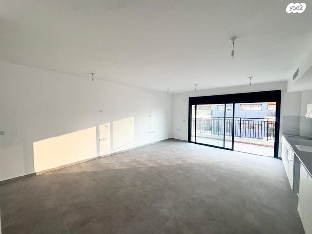 דירה, קרן קיימת לישראל, בורוכוב, גבעתיים