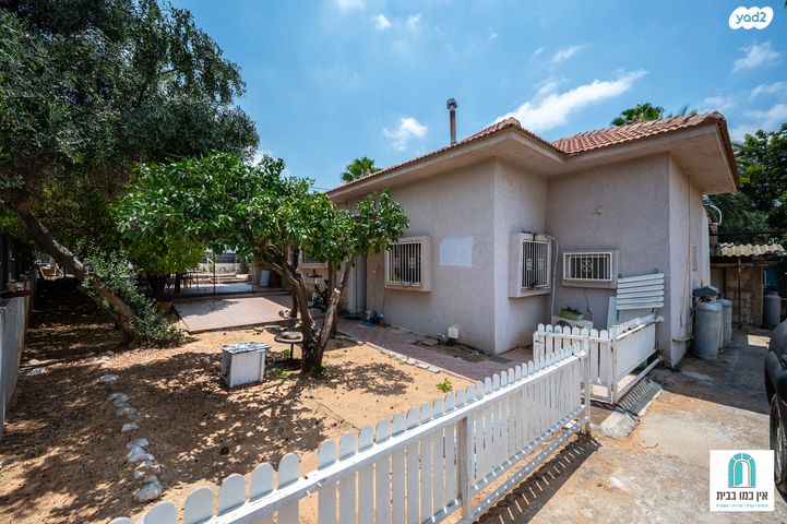 בית פרטי/ קוטג', פרדס חנה כרכור