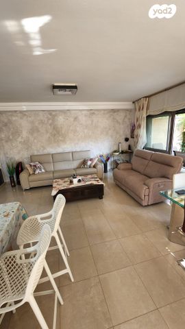 בית פרטי/ קוטג', בית דגן, בית דגן