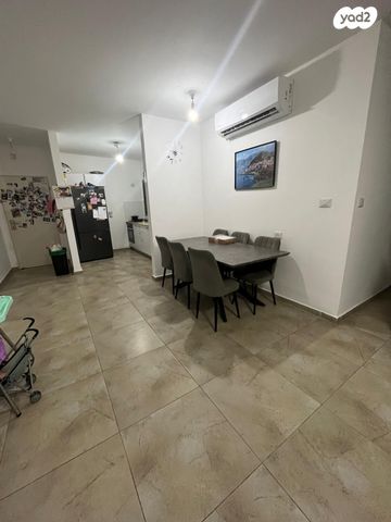 דירה, נתיבות