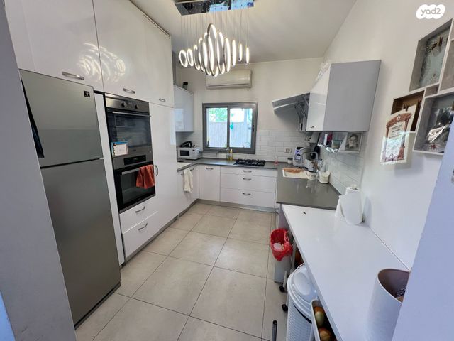 דירת גן, קטיף, נתיבות מערב, נתיבות