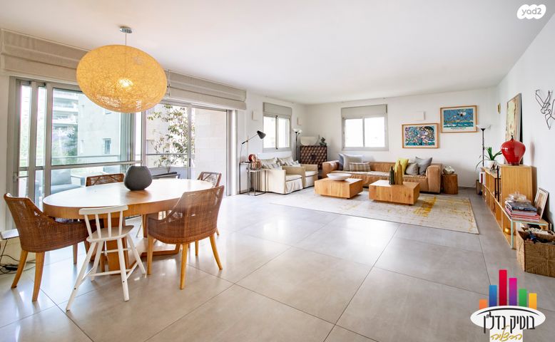 זלמן שניאור 23