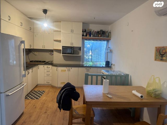 דו משפחתי, גבעת השקדים, סער, סער