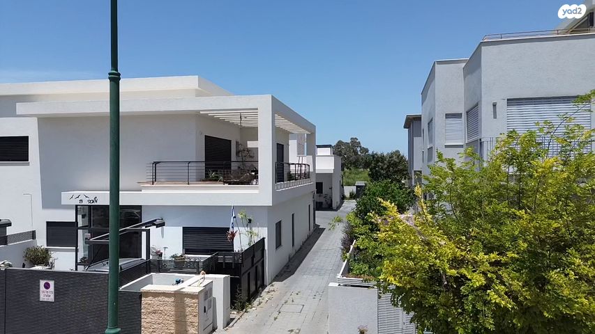 גג/ פנטהאוז, נחלים, עתלית