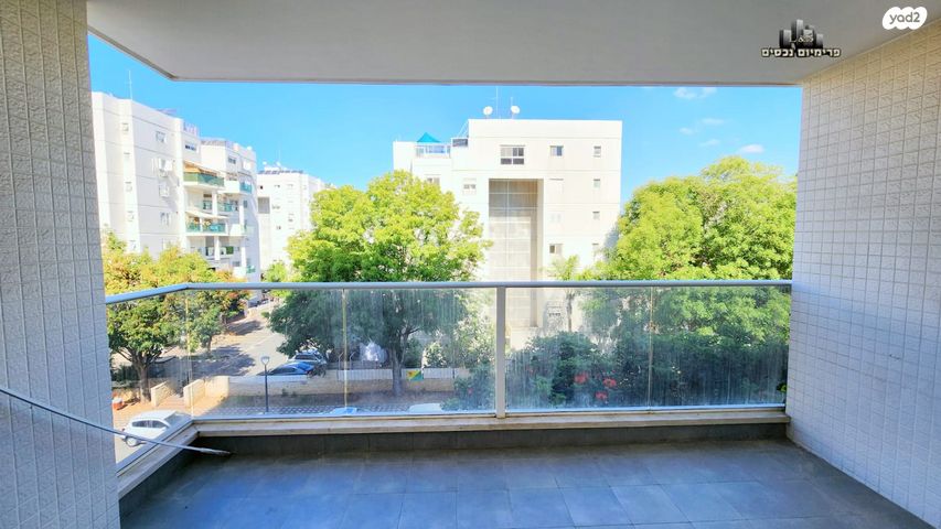 דירה, נשר, נהריה