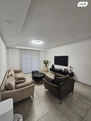 דירה, שדרות