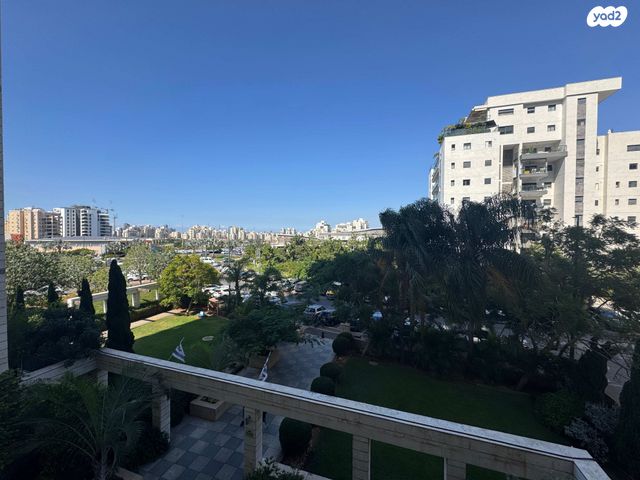 דירה, יצחק רבין 4, פסגת אונו, קרית אונו