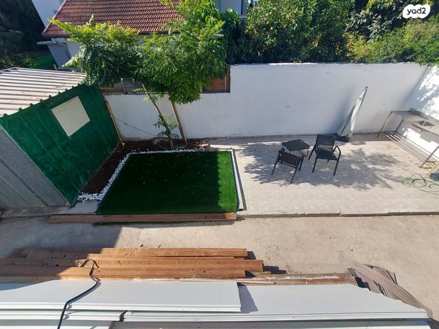 בית פרטי/ קוטג', נאות הדרים, גן יבנה