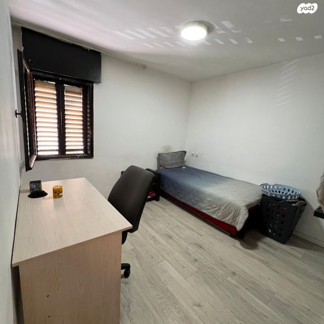 דירה, משה שרת, גן שמואל, קרית מלאכי