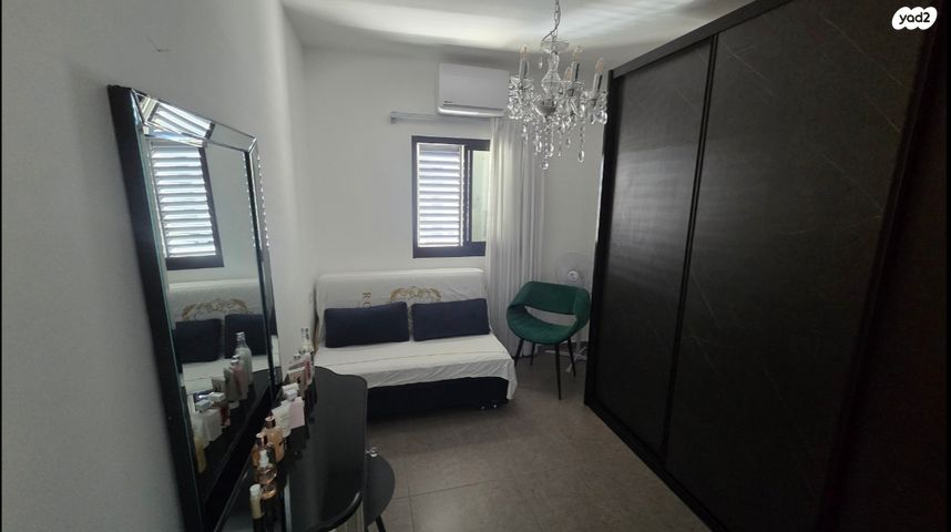 דירה, צאלה, גדרה הצעירה, גדרה