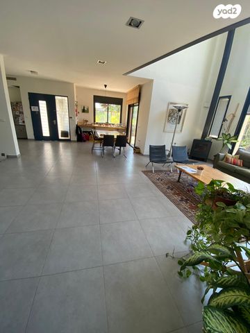 בית פרטי/ קוטג', השקד, מוצא עילית, מוצא עילית