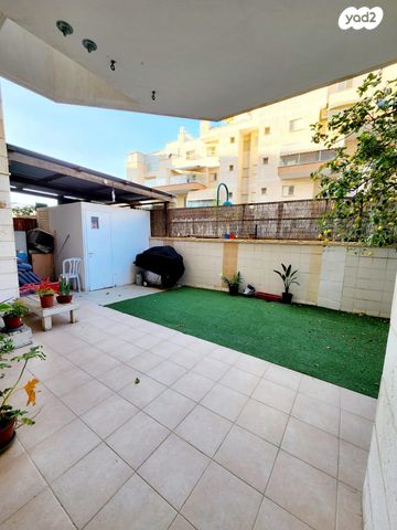 דירת גן, אוסקר שינדלר, רמות הרכס, באר שבע