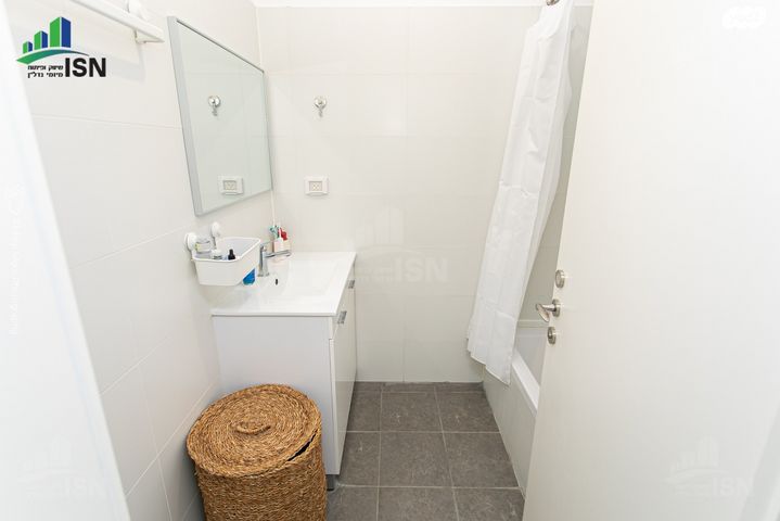 דירה, יקינטון, רמת אלמוגי, חיפה