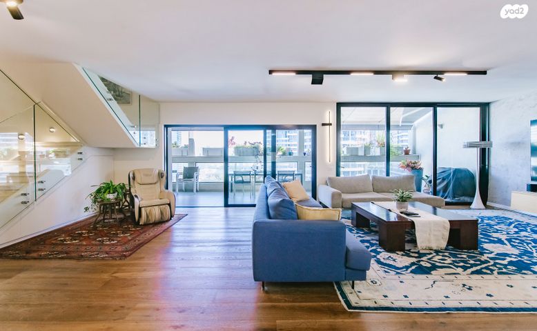 גג/ פנטהאוז, פנקס, הצפון החדש - כיכר המדינה, תל אביב יפו