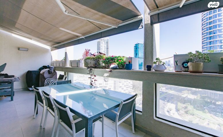 גג/ פנטהאוז, פנקס, הצפון החדש - כיכר המדינה, תל אביב יפו