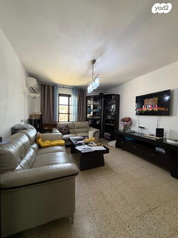 דירה, בזל 49, שכונה א', באר שבע