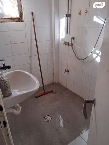 דירה, זוהר, שכונת בן גוריון, מרכז העיר ג', רמת גן