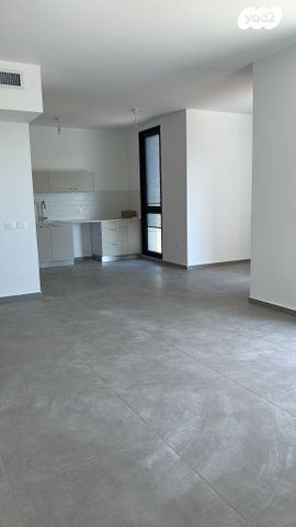 דופלקס, רעננה