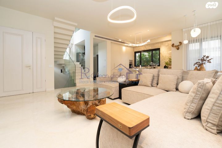 בית פרטי/ קוטג', הרינה 7, נוף הטיילת, נתניה