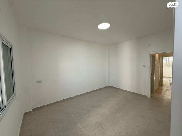 דירה, שלום שבזי 5, נווה פז, חיפה