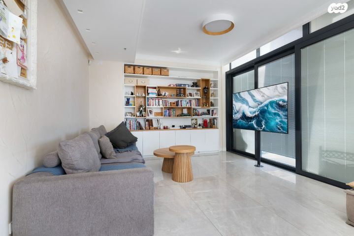 גג/ פנטהאוז, קרית הלאום, ראשון לציון