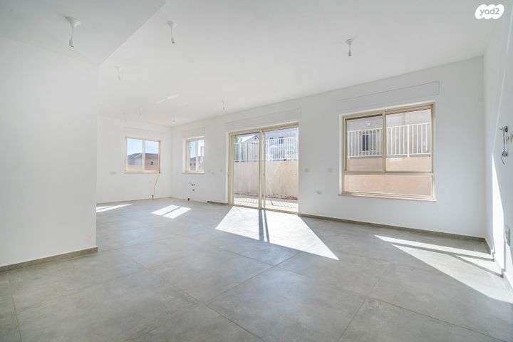 בית פרטי/ קוטג', בנימינה גבעת עדה