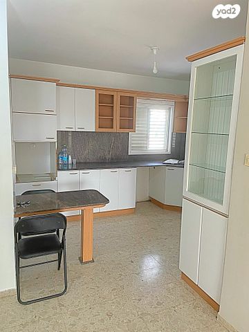 דירה, צלף, נאות בגין, לב יבנה, יבנה