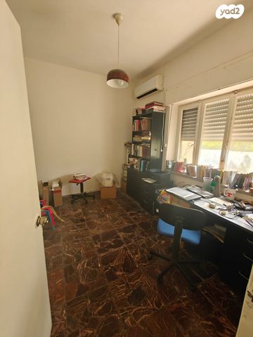 דירה, שדרות בן מיימון 26, רחביה, ירושלים