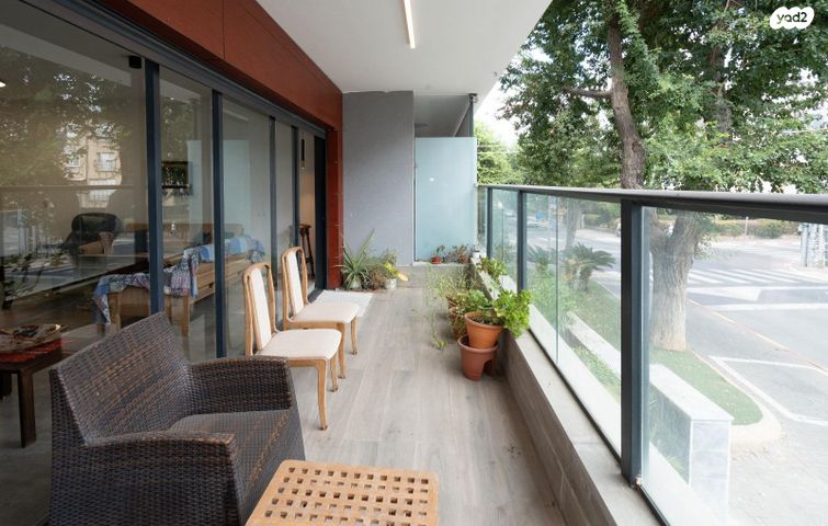 דירה, הדר, הרצליה הירוקה, נווה עובד, הרצליה