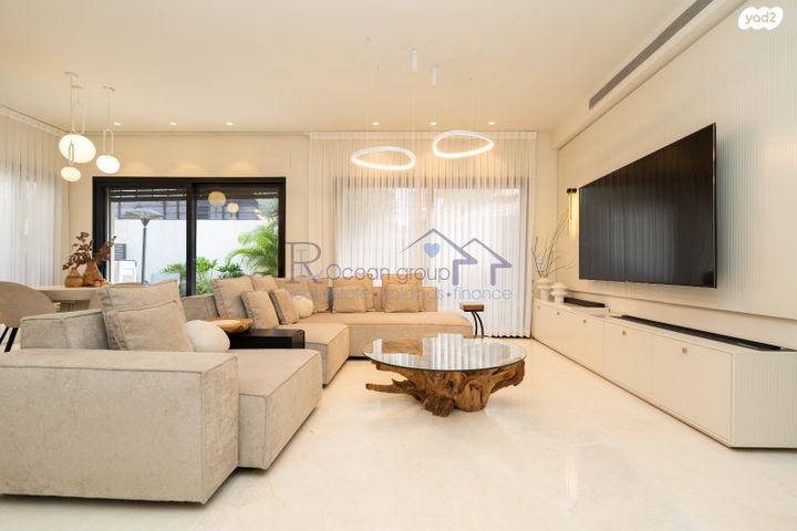 בית פרטי/ קוטג', הרינה 7, נוף הטיילת, נתניה