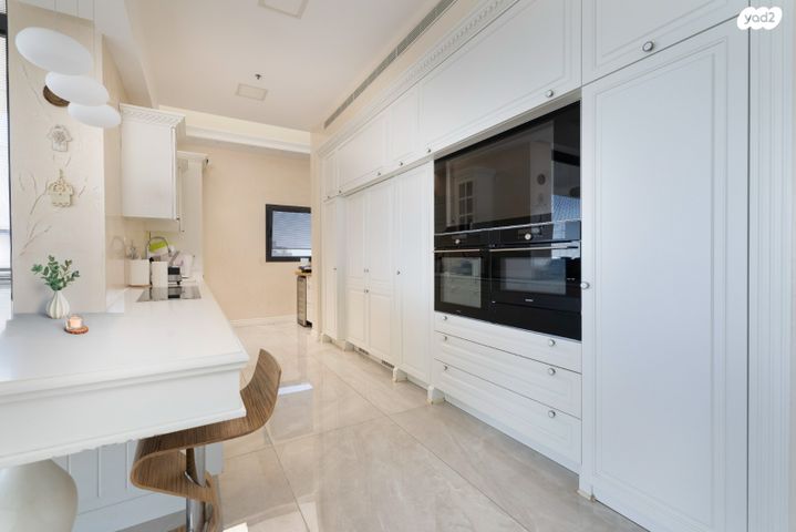 גג/ פנטהאוז, קרית הלאום, ראשון לציון