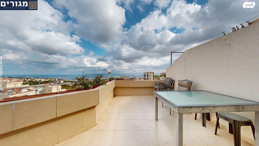 דופלקס, יקינטון, אחוזה, חיפה