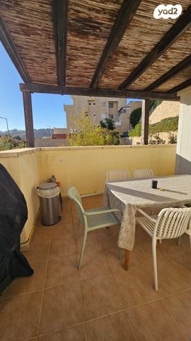 דירה, חיים מרינוב, חומת שמואל, הר חומה, ירושלים