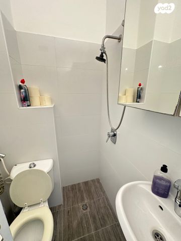 דירה, שדרות ברוך בוארון, גבעת אולגה, חדרה