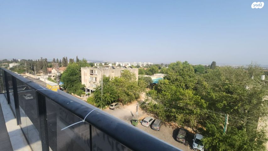 גג/ פנטהאוז, פרדס חנה כרכור